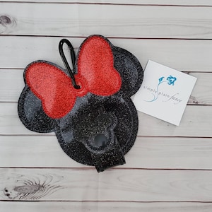 Mouse Ear Holder/Minnie Mouse Ear Holder/Mouse Ear Holder /Bag or Belt Clip-On/Must Have Theme Park Accessory/Park Bag Accessory