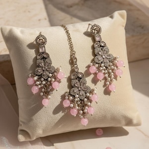 Antique Floral Earrings with Tikka Set | Timeless Indian-Pakistani Jewelry Set | Pink and Turquoise
