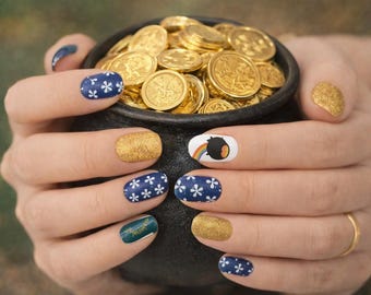 Rainbow Gold Nail Wraps – Lucky Clover Glitter Stickers (No UV Gel)
