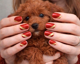 Ruby Red Gold Accent Nail Wraps – Glamorous Gel Strips (16 Wraps)