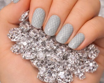 Silver Lace Nail Wraps – Diamond Mesh Nail Stickers – Elegant Gel Nail Strips – 20 Wrap Set – No UV Lamp | Jean White Nail Wraps™