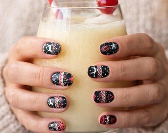 Jean White Nail Wraps – Green Red Pattern Nail Stickers (No UV Lamp)