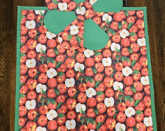 Apple Dish Drying Mat with Candle Mat
