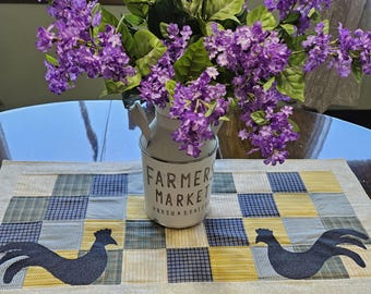 Farmhouse Primitive Chicken Table Runner