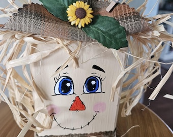 Scarecrow Shelf Sitter