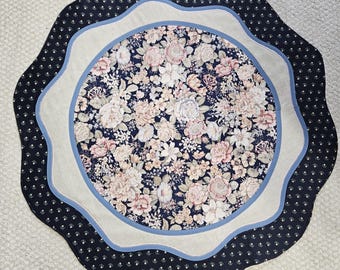 Table Topper in Blue Floral