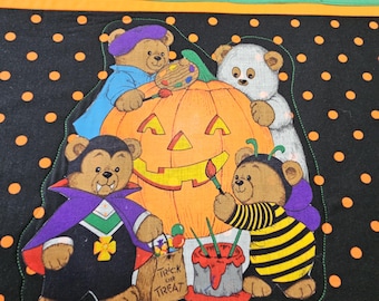 Halloween Quilted Table Runner