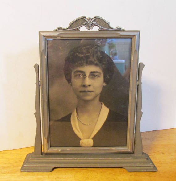 Art Deco Picture Frame Wood Tilt Silver Image 0