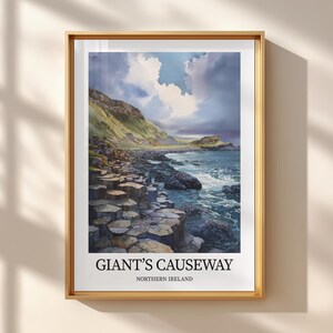 Pôster da Calçada dos Gigantes – Impressão em aquarela da Irlanda | Arte de parede com colunas de basalto | Ilustração minimalista de paisagem costeira | Decoração de viagem