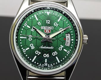 Orologio automatico Seiko 5 da uomo con quadrante verde vintage, meccanico giapponese, giorno e data