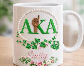 Taza plana 2D Alpha Kappa Alpha, también conocida como taza con nombre personalizado, regalo de hermandad, taza de café rosa, verde, hiedra y perla.