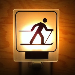 Cross country Skiing Nightlight / Veilleuse ski de fond