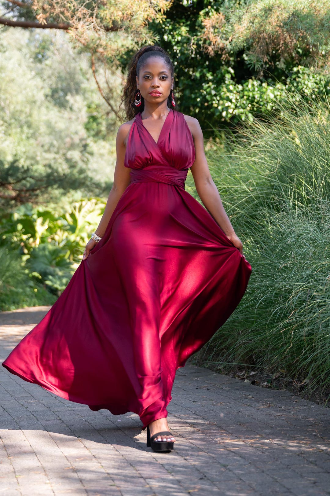 Elegant Diamond Cutout Top Ruched Satin Maxi Dress Burgundy