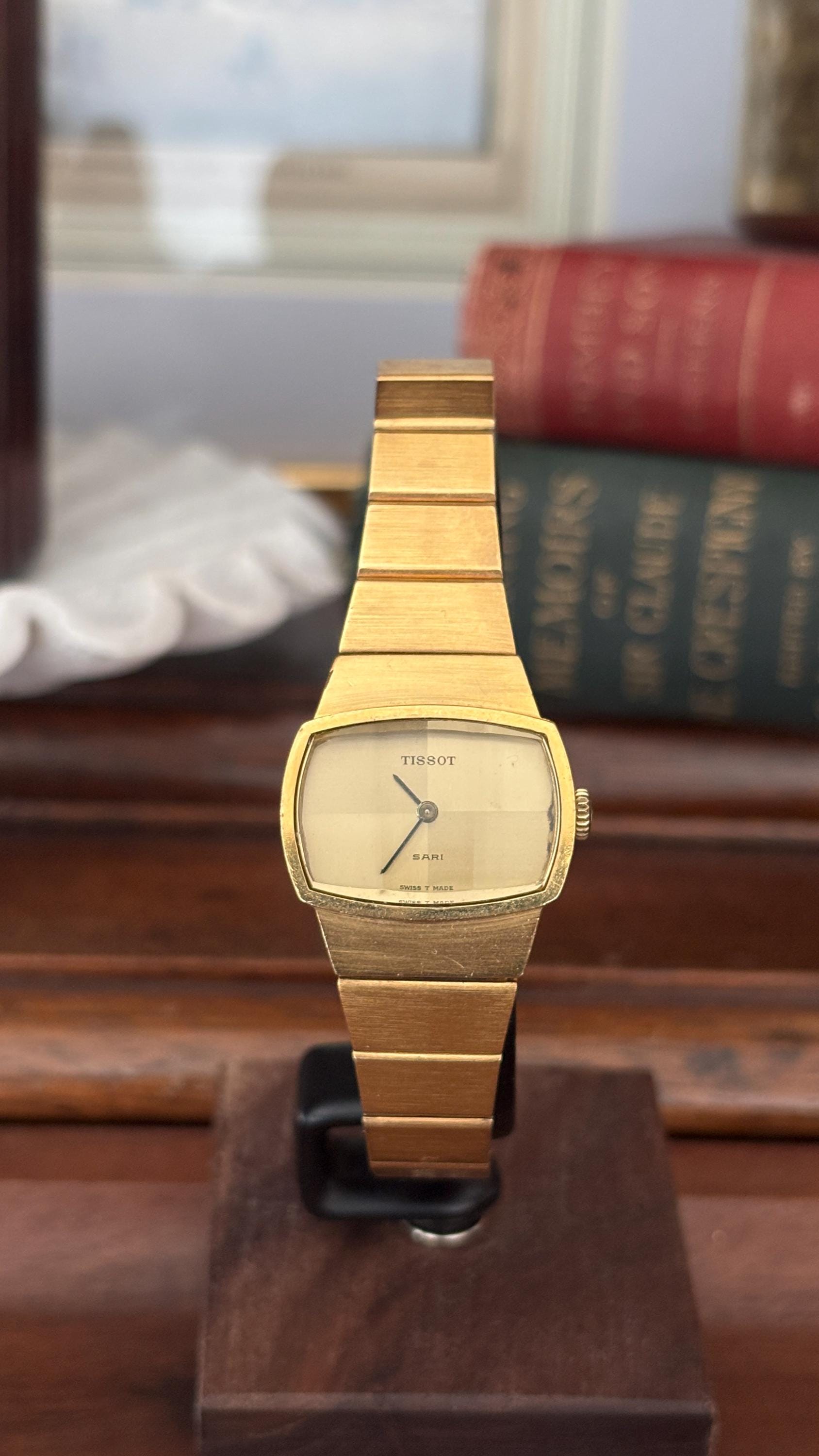 TISSOT STYLIST 70'sブラックフェイス／ゴールドケース