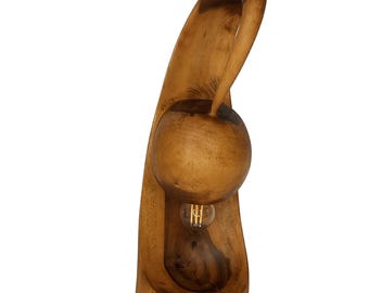 Handgemaakte massief walnotenhouten lamp, sculpturale organische vorm kunstwerk, artistiek licht voor interieur