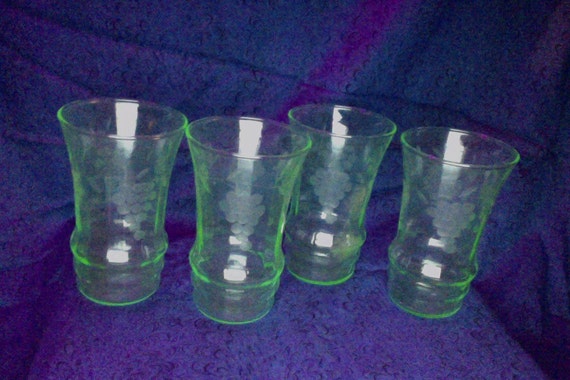 glow drinking glasses