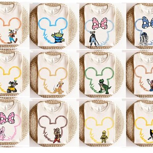Customize Sketch All Disneyland Characters Family Matching Shirt, Custom Name Mickey and Friend Tee, Personalized Disneyland Group Matching Bild 2