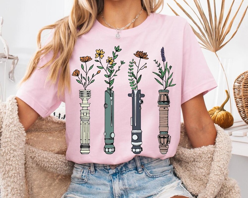 Floral Lightsaber StarWars Shirt, Disneyland Women's StarWars Tee, Flowers Lightsaber Tee, Darth Vader Shirt, Galaxy's Edge Trip 画像 4