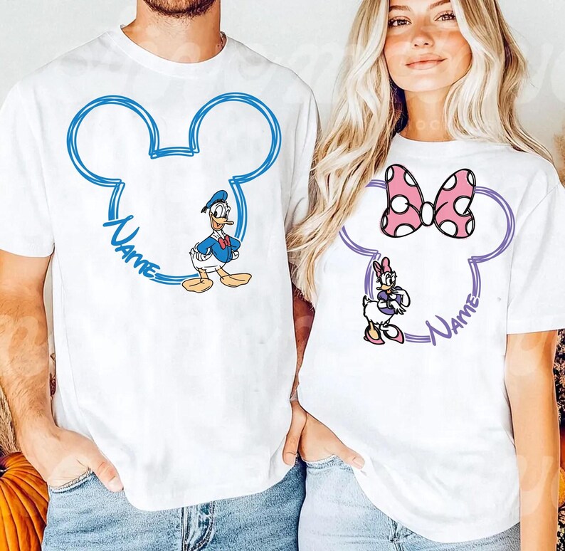 Customize Sketch All Disneyland Characters Family Matching Shirt, Custom Name Mickey and Friend Tee, Personalized Disneyland Group Matching Bild 3
