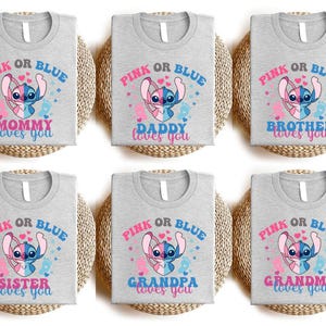 Camiseta de revelación de género de Disneyland Stitch Angel, rosa o azul, camisetas familiares a juego para baby shower de Disneyland, camiseta para mamá y papá primerizos imagen 2