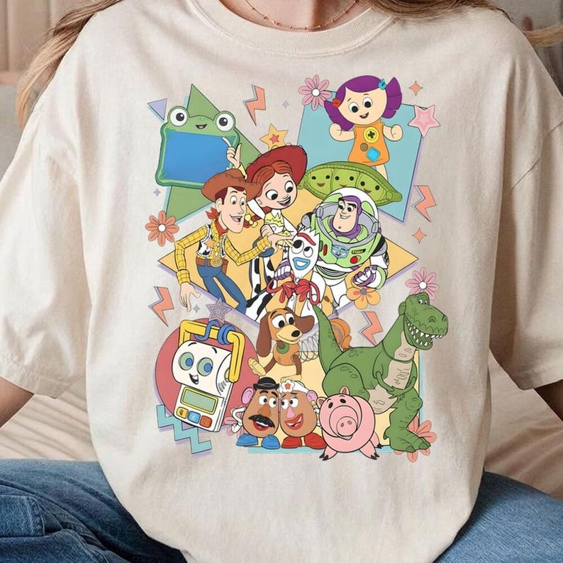 Retro Toy Story 5 You've Got A Friend In Me T-Shirt, Buzz Lightyear, Woody, Rex, Lilypad, Smarty Pants Tee, Disneyland Family Matching Trip immagine 1