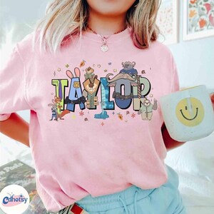 Camiseta personalizada con nombre de los personajes de Zootopia 2 de Disneyland, camiseta de Judy, Nick Wilde, Gary De_Snake, viaje familiar a Disneyland, cumpleaños de Zootopia 2 imagen 3