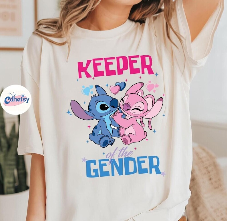 Camiseta para fiesta de revelación de género de Disneyland, camiseta de equipo rosa o azul, equipo Stitch y equipo Angel, camiseta a juego para baby shower de Disneyland imagen 2