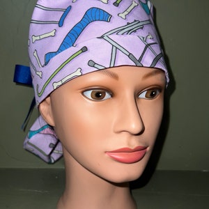 Ponytail scrub cap