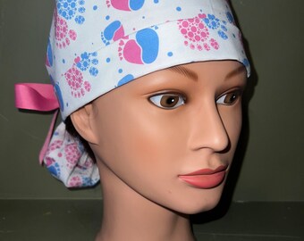 Ponytail scrub cap