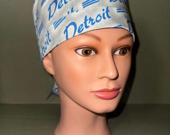 Lions ponytail scrub