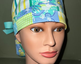 Ponytail scrub cap