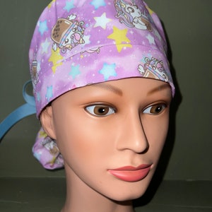 Ponytail scrub cap