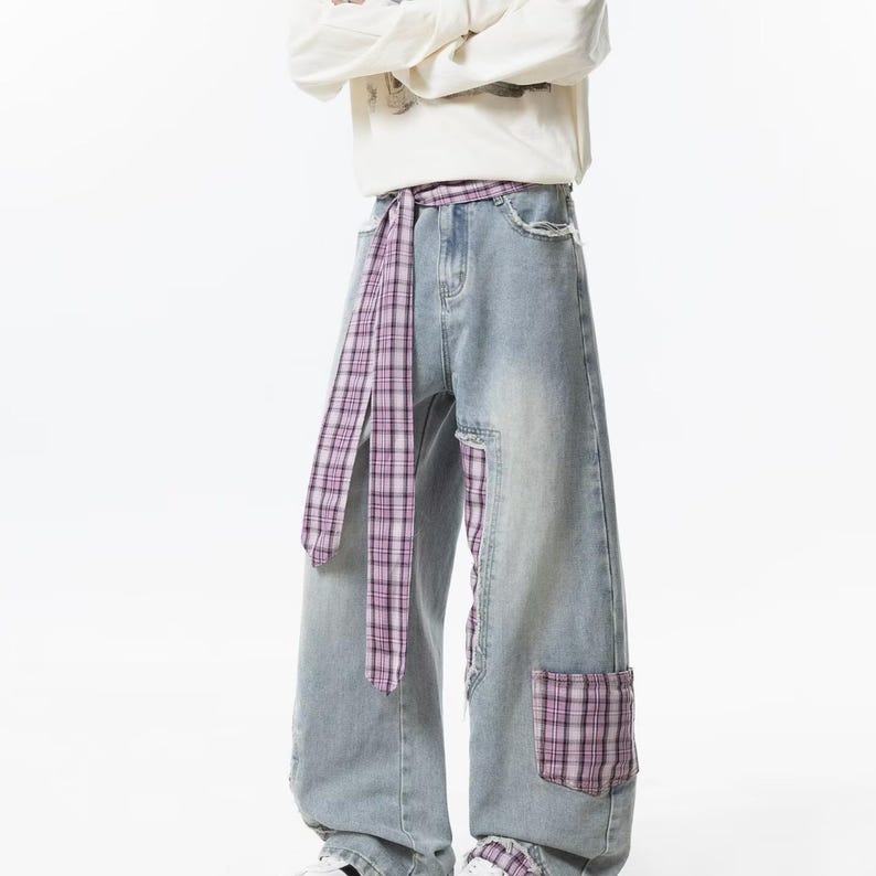 Plaid Patch Jeans | Wide Leg Denim Ribbon Detail | Daily Wear | Y2K Street Style

Wide leg denim jeans with plaid patch design and ribbon detail, perfect for casual outfits and Y2K street style fashion.