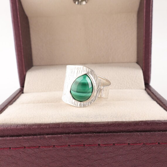 Handmade Malachite Cab Ring: 925 Sterling Silver Green Gemstone Jewelry