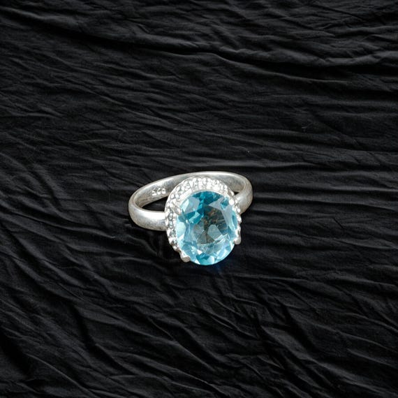 Handmade Sky Blue Topaz Ring: 925 Sterling Silver Blue Gemstone Jewelry