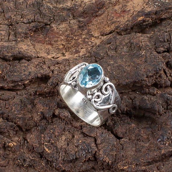 Handmade Sky Blue Topaz Ring: 925 Sterling Silver Blue Gemstone Jewelry