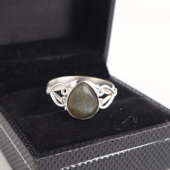 Handmade Labradorite Ring: 925 Sterling Silver Fire Gemstone Jewelry