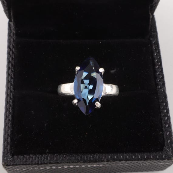Handmade London Blue Topaz Ring: 925 Sterling Silver Blue Gemstone Jewelry