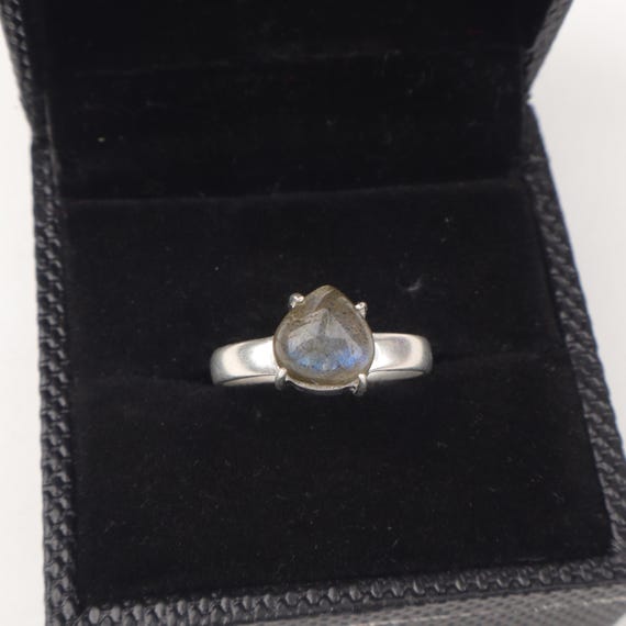 Handmade Labradorite Ring: 925 Sterling Silver Fire Gemstone Jewelry