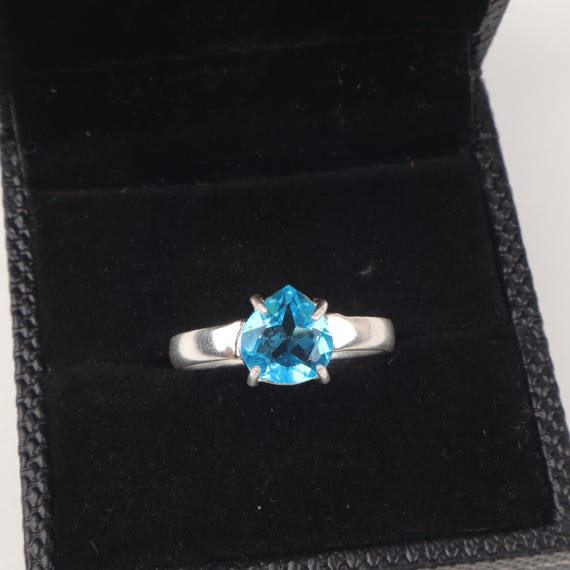 Handmade Swiss Blue Topaz Ring: 925 Sterling Silver Blue Gemstone Jewelry