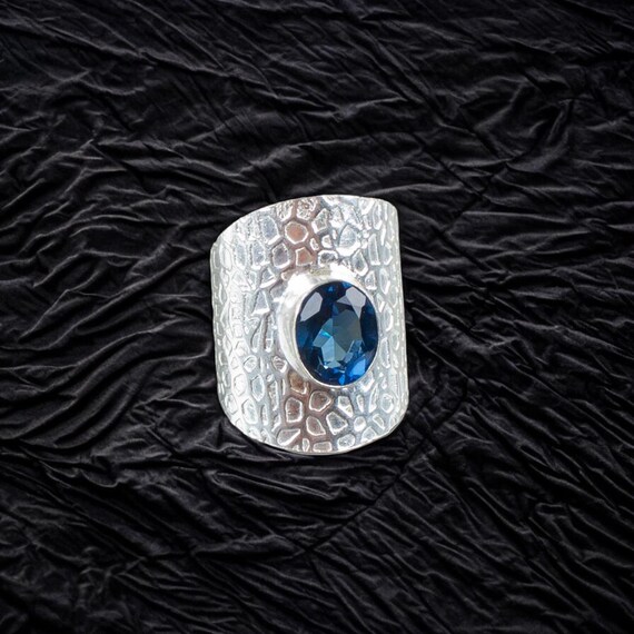 Handmade London Blue Topaz Ring: 925 Sterling Silver Blue Gemstone Jewelry