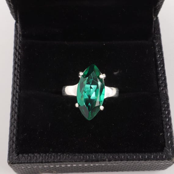 Handmade Emerald Ring: 925 Sterling Silver Green Gemstone Jewelry