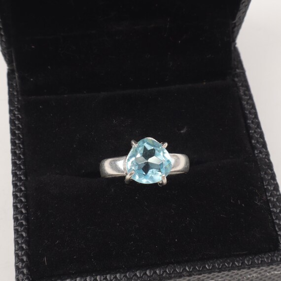 Handmade Sky Blue Topaz Ring: 925 Sterling Silver Blue Gemstone Jewelry