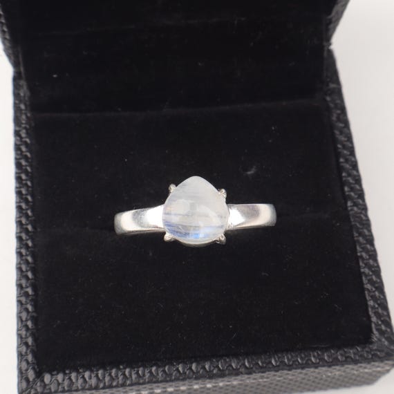 Handmade Rainbow Moonstone Ring: 925 Sterling Silver White Gemstone Jewelry