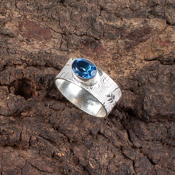 Handmade London Blue Topaz Ring: 925 Sterling Silver Blue Gemstone Jewelry