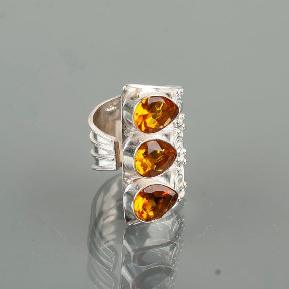Handmade Citrine Ring: 925 Sterling Silver Yellow Gemstone Jewelry