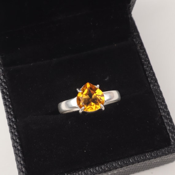 Handmade Citrine Ring: 925 Sterling Silver Yellow Gemstone Jewelry