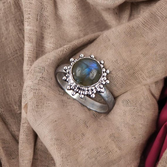 Handmade Labradorite Ring: 925 Sterling Silver Fire Gemstone Jewelry