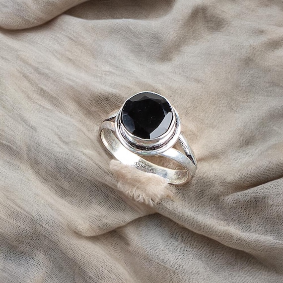 Handmade Black Onyx Ring: 925 Sterling Silver Black Gemstone Jewelry