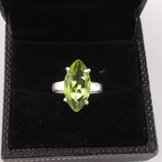 Handmade Peridot Ring: 925 Sterling Silver Green Gemstone Jewelry